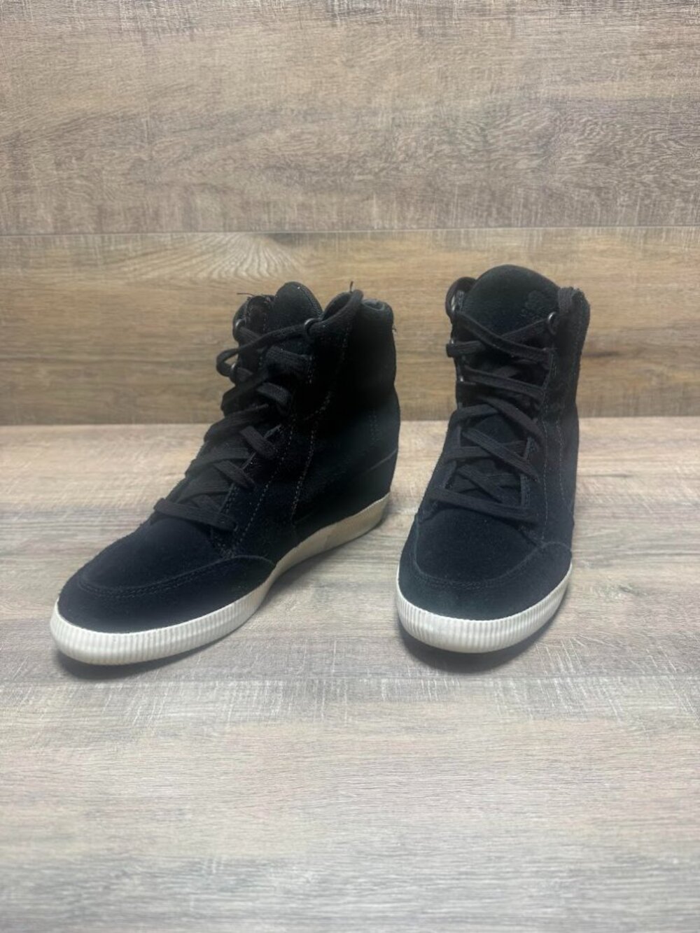 Wedge High-Top Lace-Up Sneakers - Black